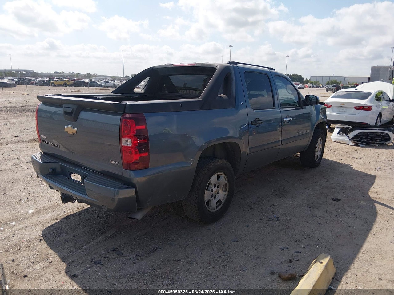 2008 CHEVROLET AVALANCHE 1500 LT · 4/11