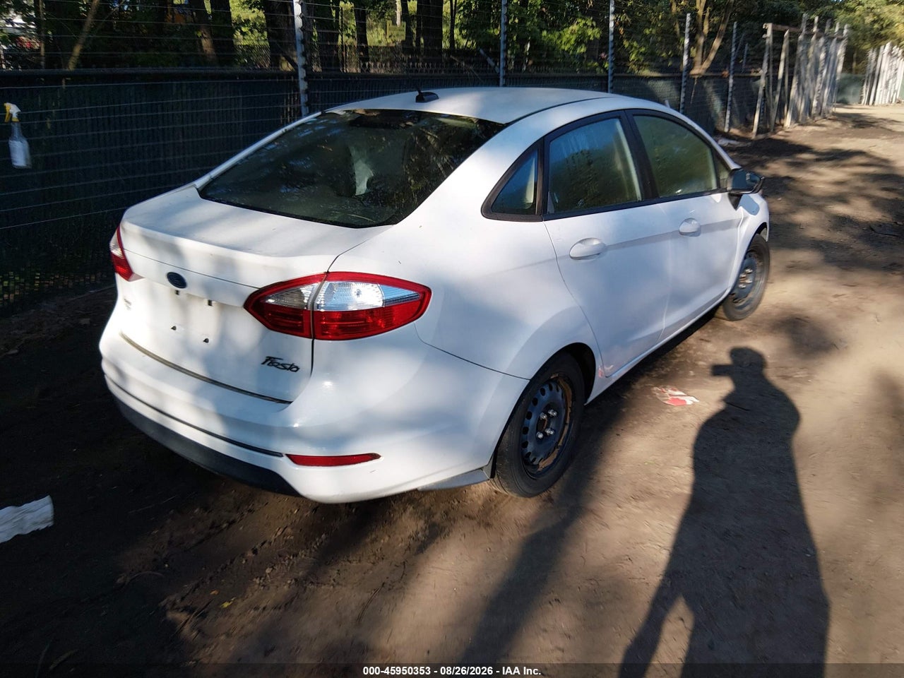 2016 FORD FIESTA S · 4/11