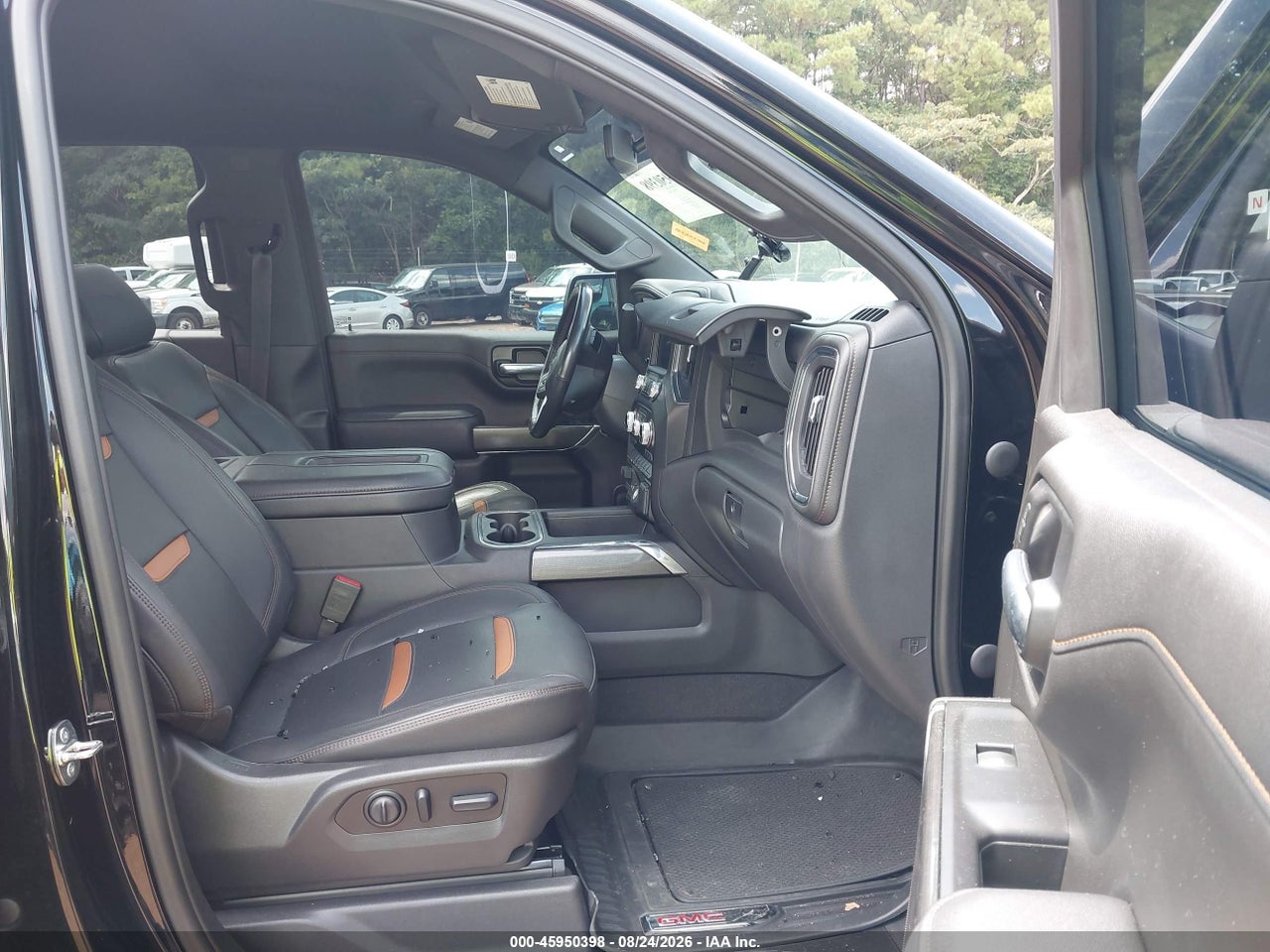 2021 GMC SIERRA 1500 4WD  SHORT BOX AT4 · 5/10
