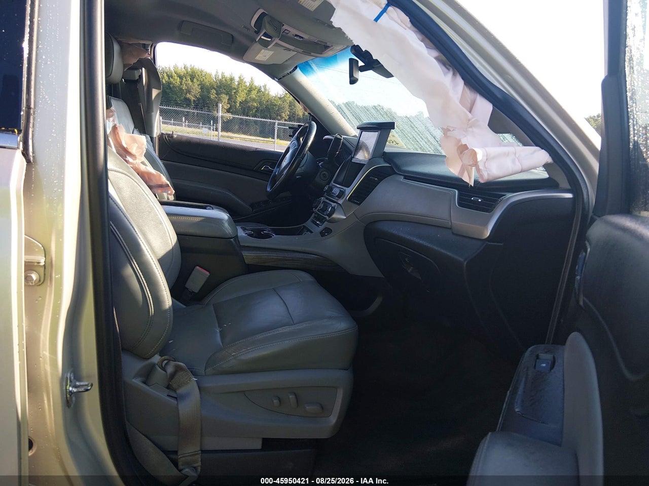 2015 CHEVROLET SUBURBAN LT · 5/11