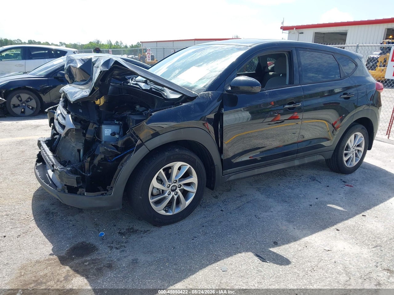 2017 HYUNDAI TUCSON SE · 2/11