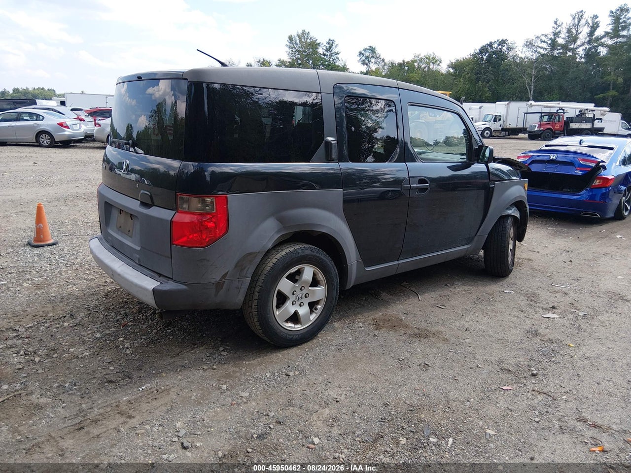 2003 HONDA ELEMENT EX · 4/11