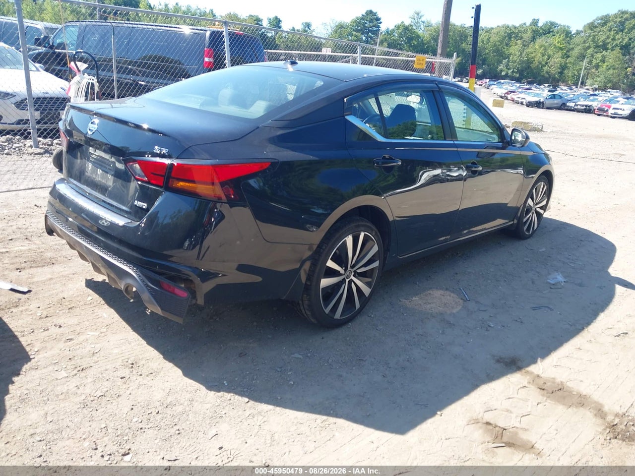 2019 NISSAN ALTIMA 2.5 SR · 4/11