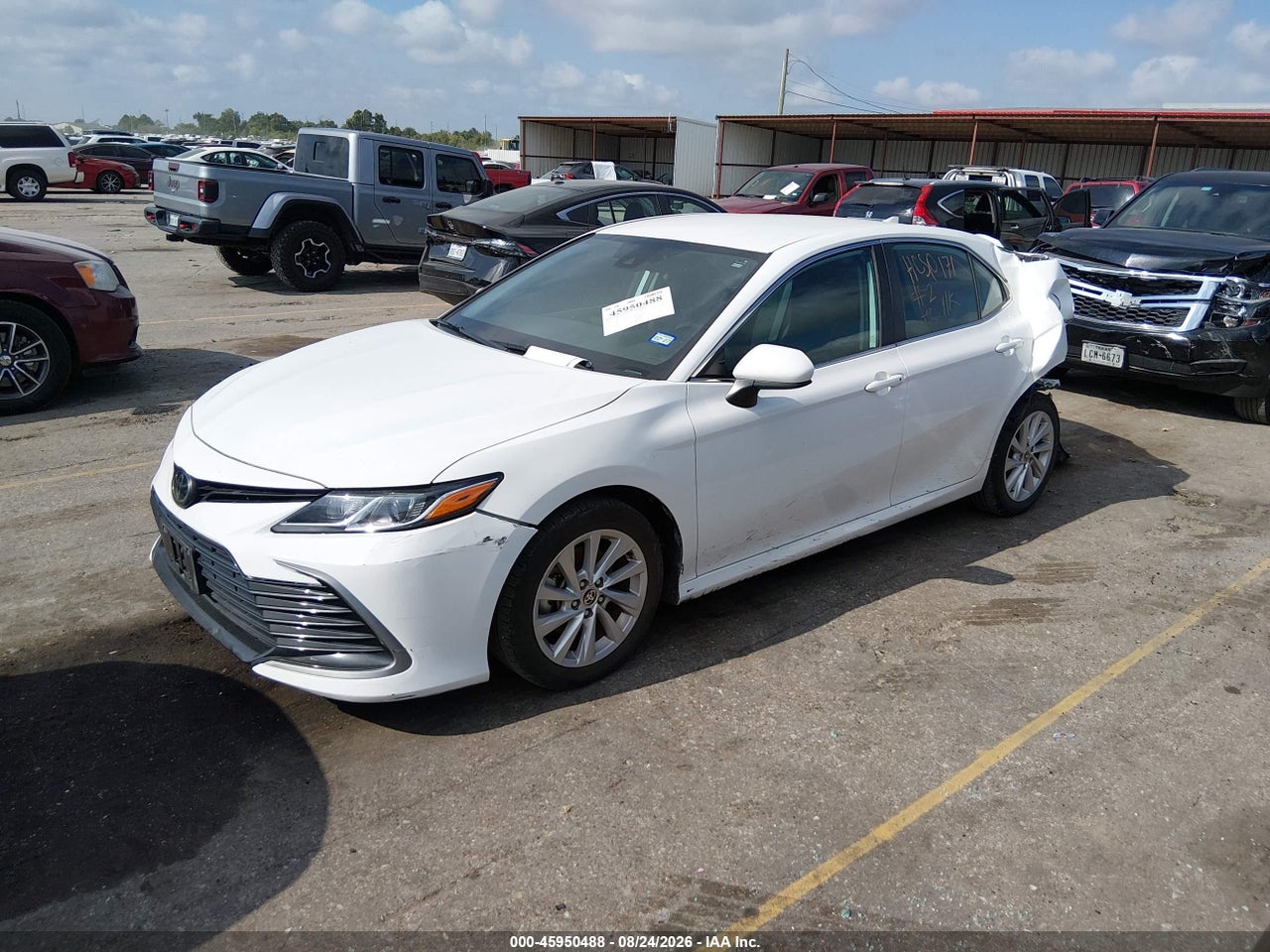 2024 TOYOTA CAMRY LE · 2/11
