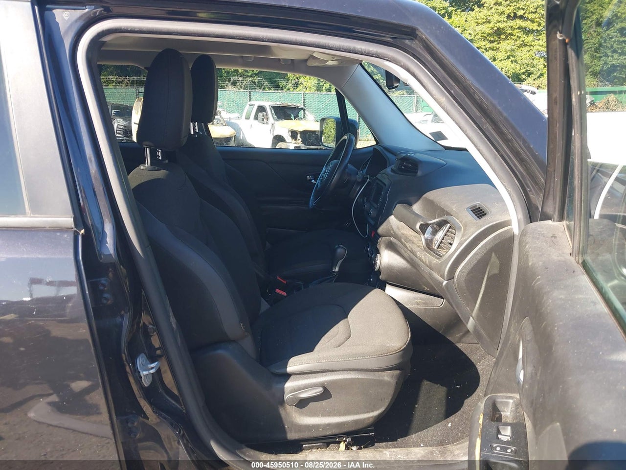 2016 JEEP RENEGADE LATITUDE · 5/11