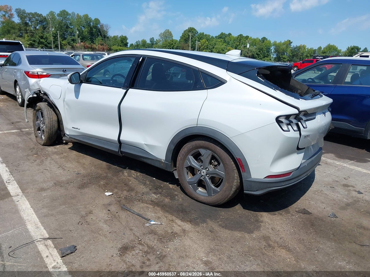 2022 FORD MUSTANG MACH-E SELECT · 3/10