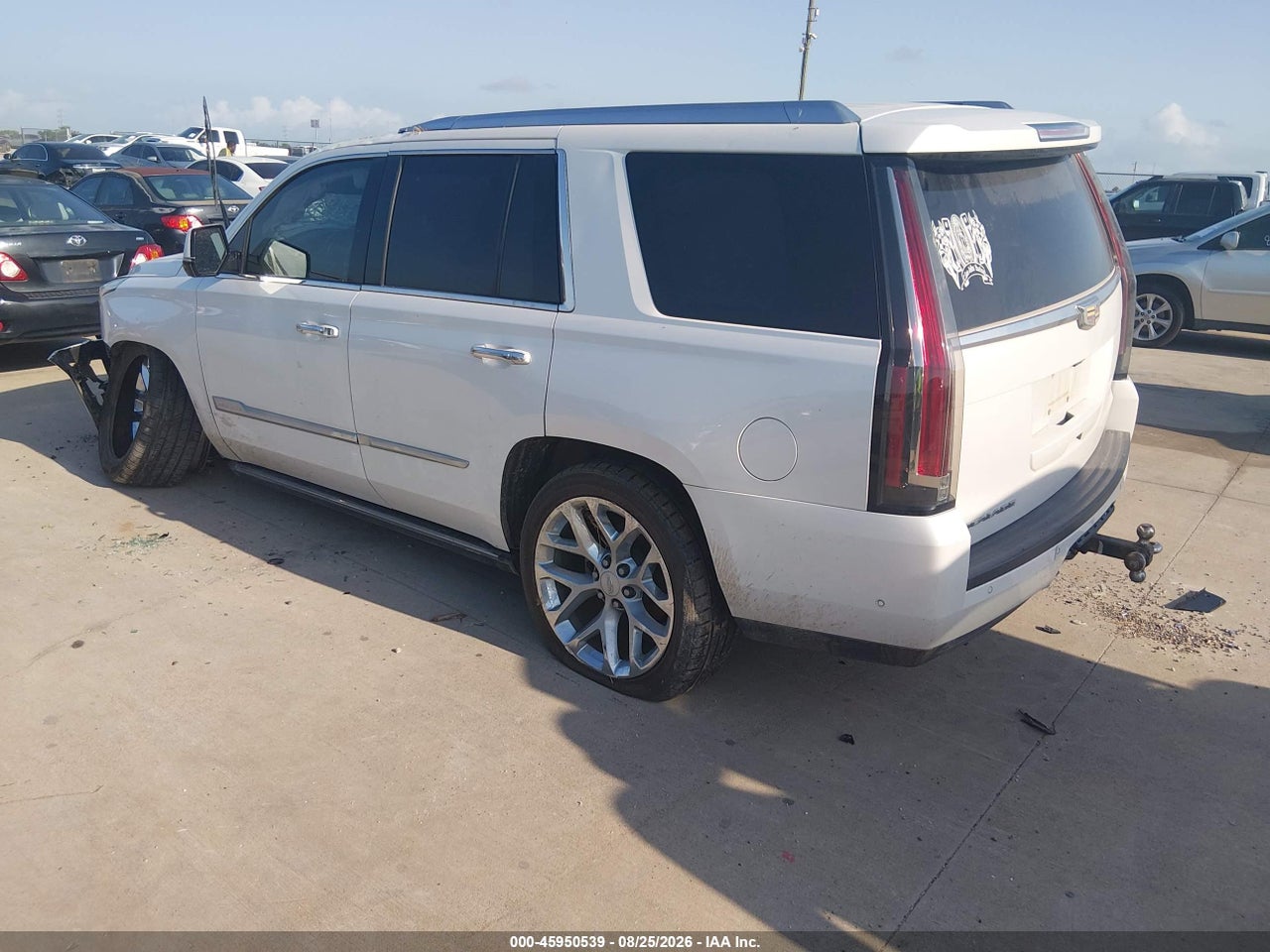 2017 CADILLAC ESCALADE PLATINUM · 3/10