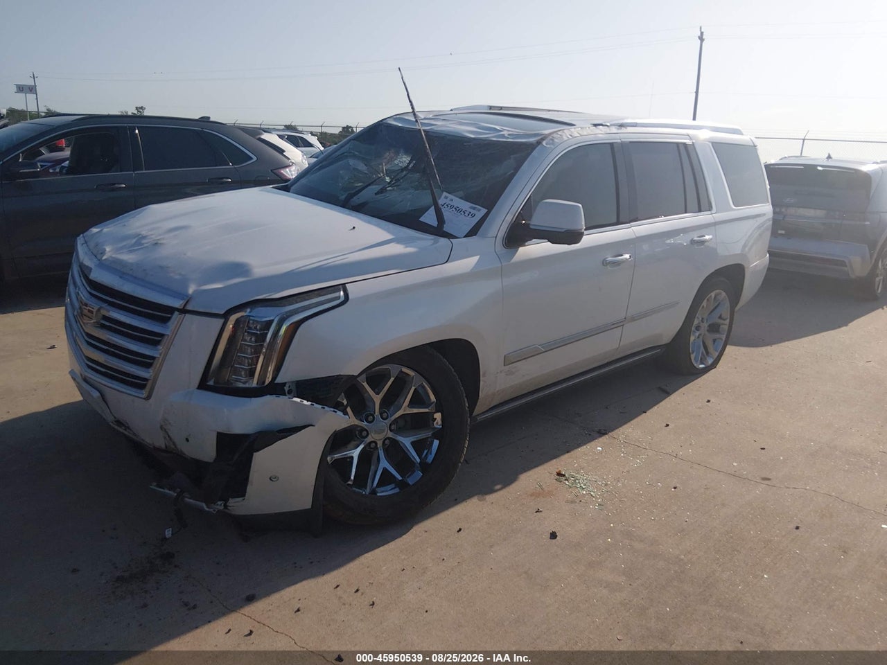 2017 CADILLAC ESCALADE PLATINUM · 2/10