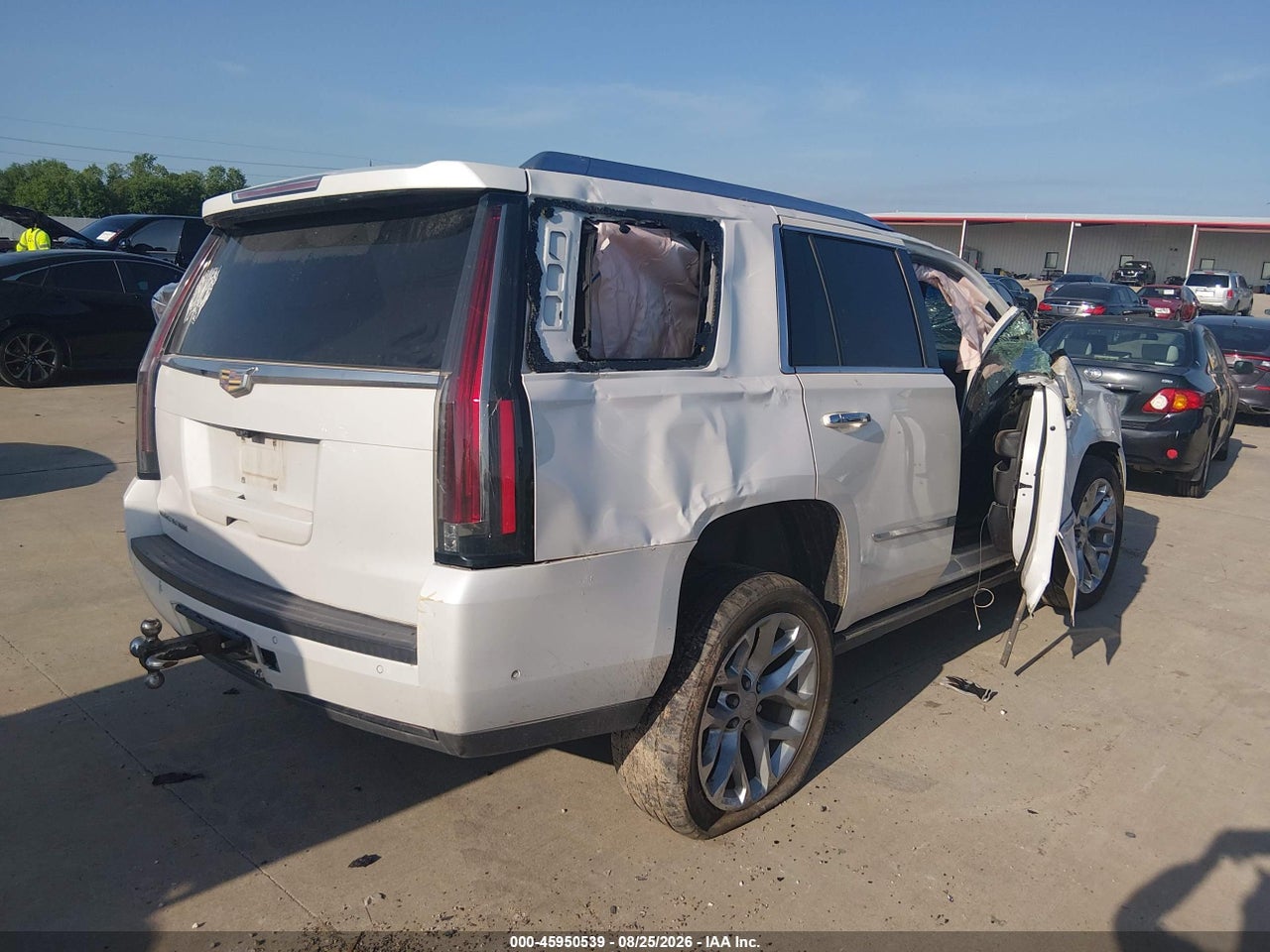 2017 CADILLAC ESCALADE PLATINUM · 4/10
