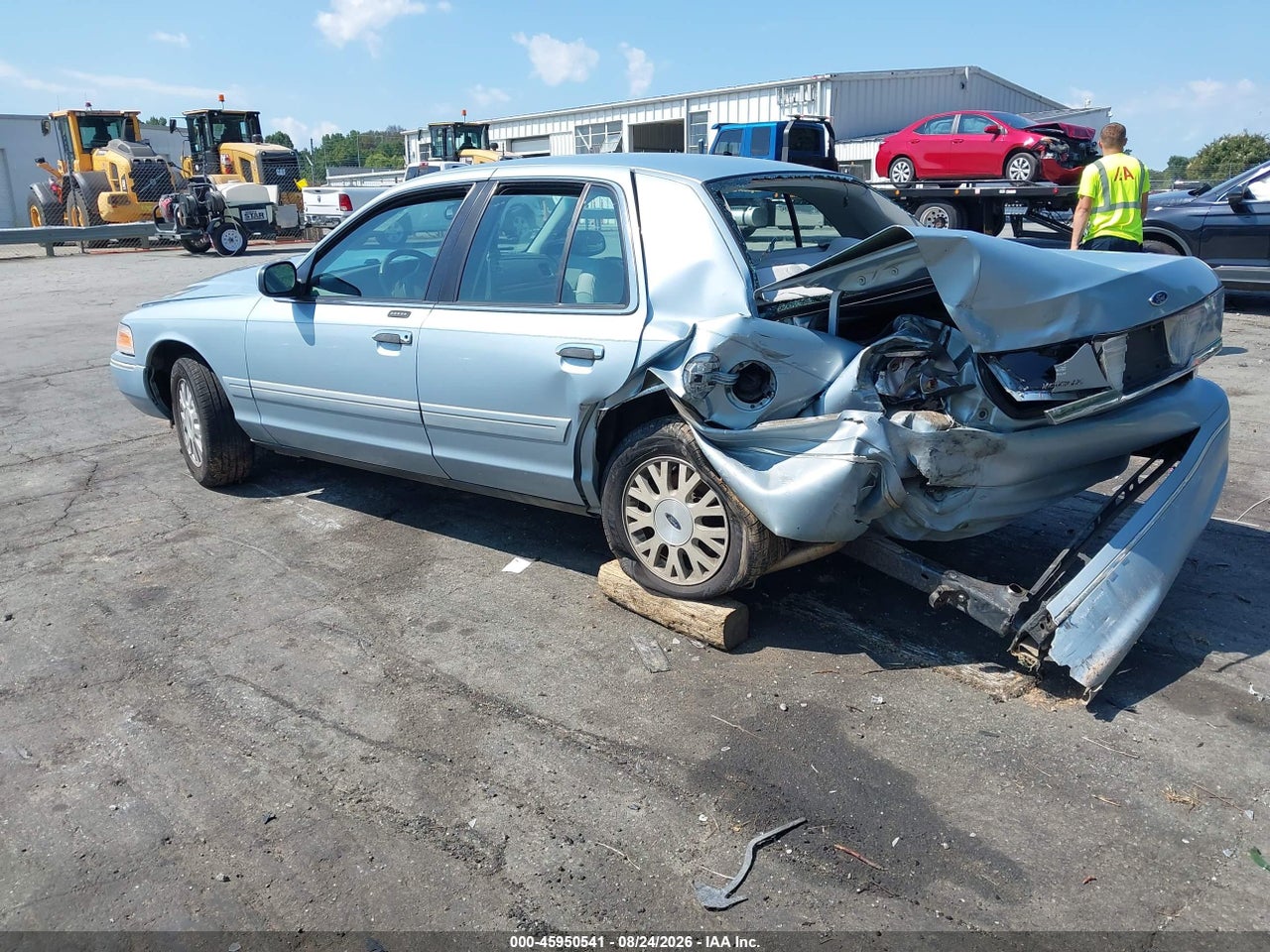 2003 FORD CROWN VICTORIA LX · 3/11