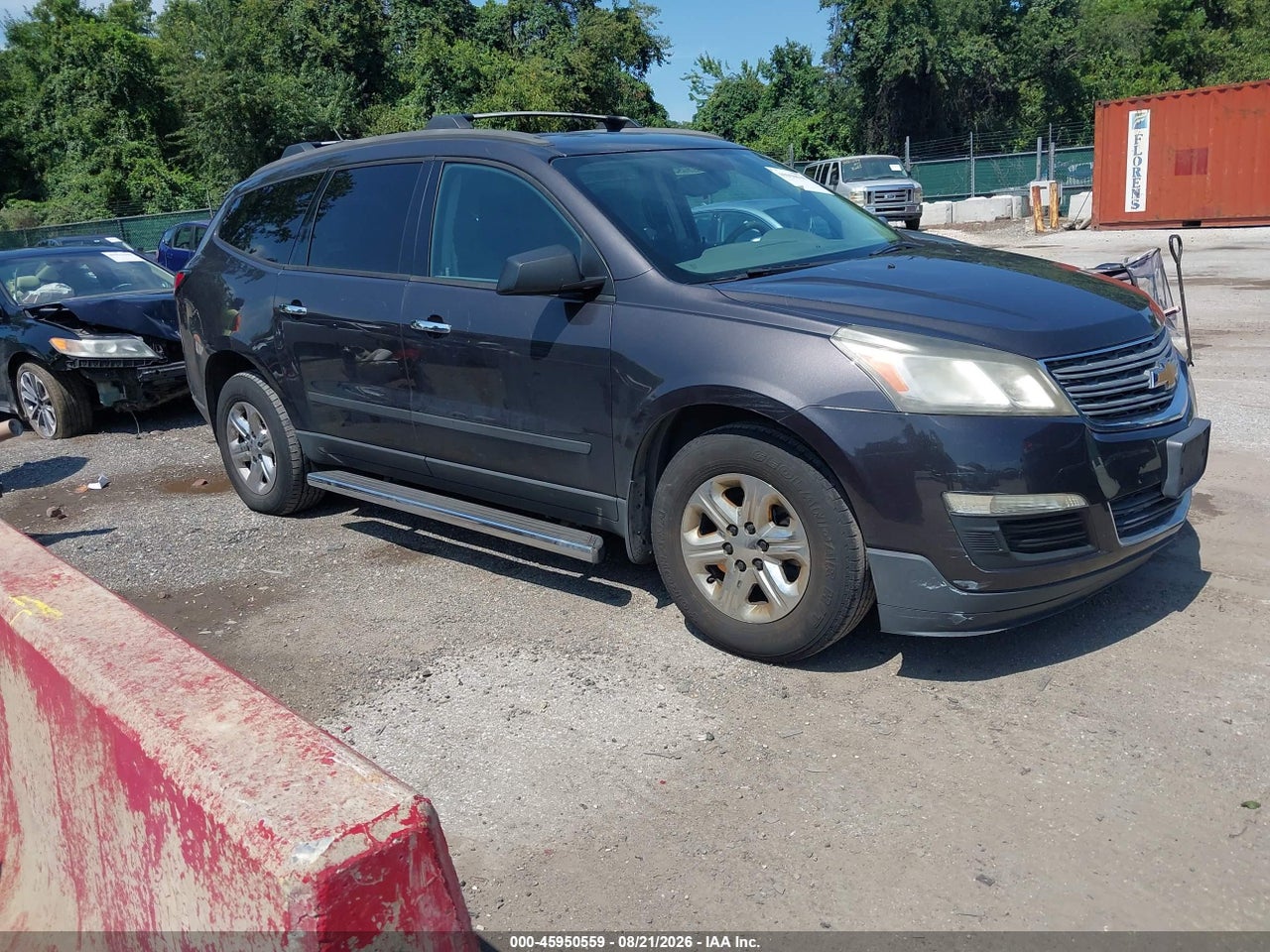 1GNKRFKD5DJ****** · 2013 CHEVROLET TRAVERSE LS
