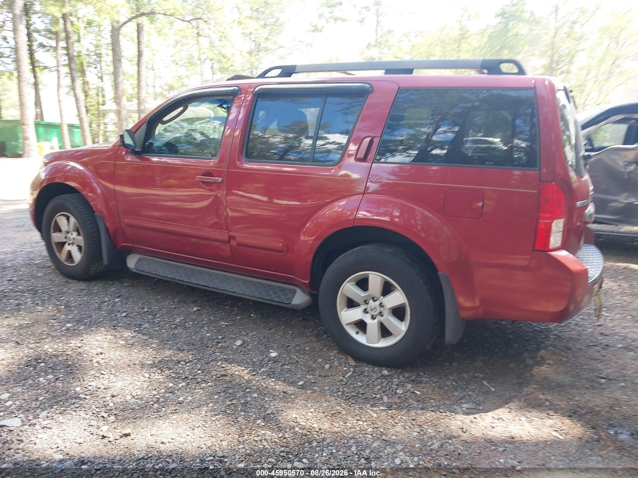 2008 NISSAN PATHFINDER SE · 3/10