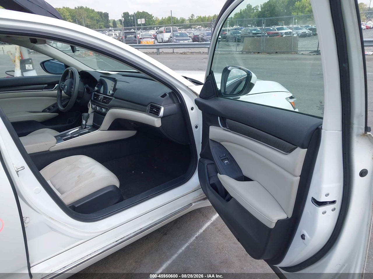 2018 HONDA ACCORD EX · 5/11