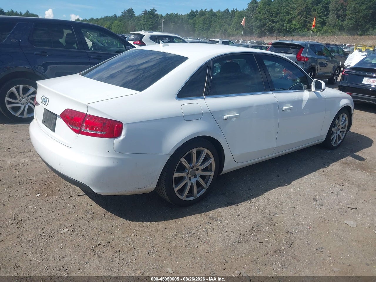 2011 AUDI A4 2.0T PREMIUM · 4/11
