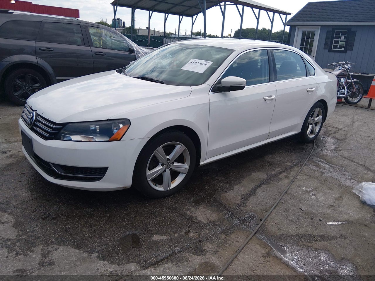 2013 VOLKSWAGEN PASSAT 2.5L SE · 2/11