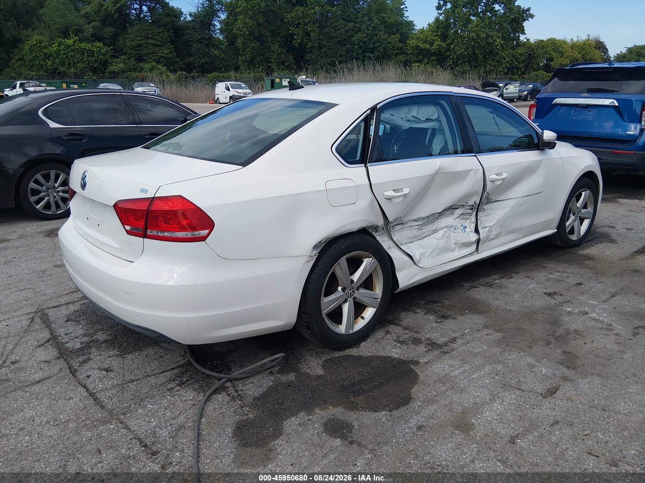 2013 VOLKSWAGEN PASSAT 2.5L SE · 4/11