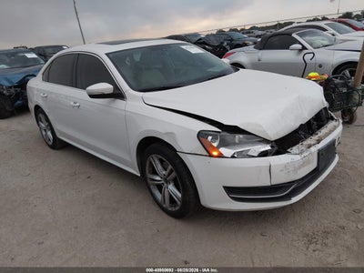 1VWBP7A3XEC****** · 2014 VOLKSWAGEN PASSAT 2.5L SE