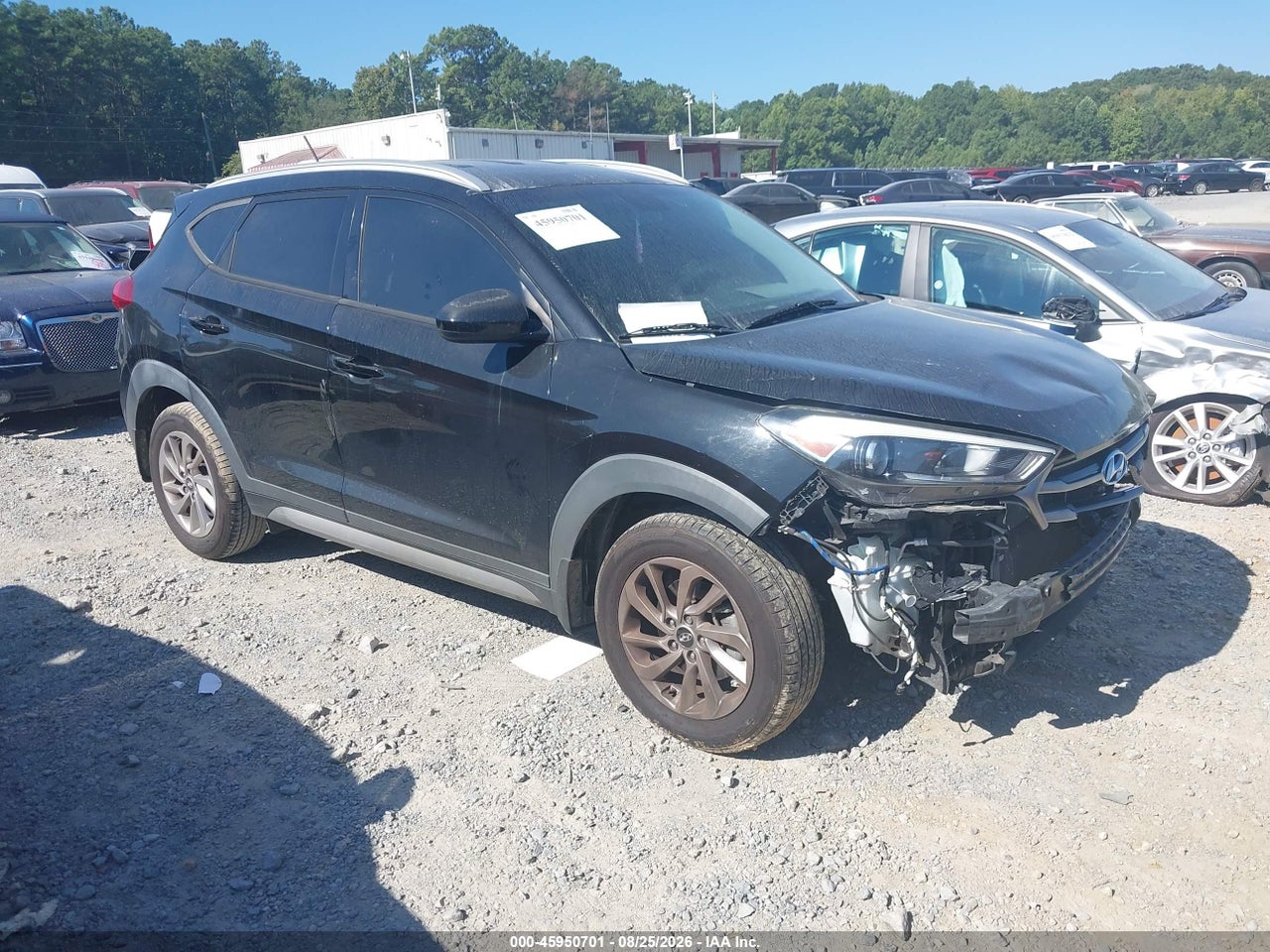 KM8J33A41HU****** · 2017 HYUNDAI TUCSON SE