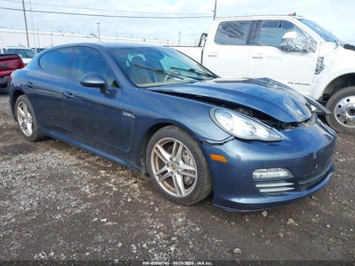 WP0AA2A77BL****** · 2011 PORSCHE PANAMERA 4