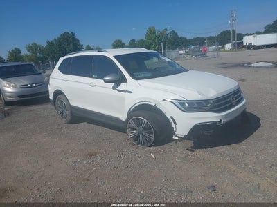 2024 VOLKSWAGEN TIGUAN 2.0T WOLFSBURG EDITION