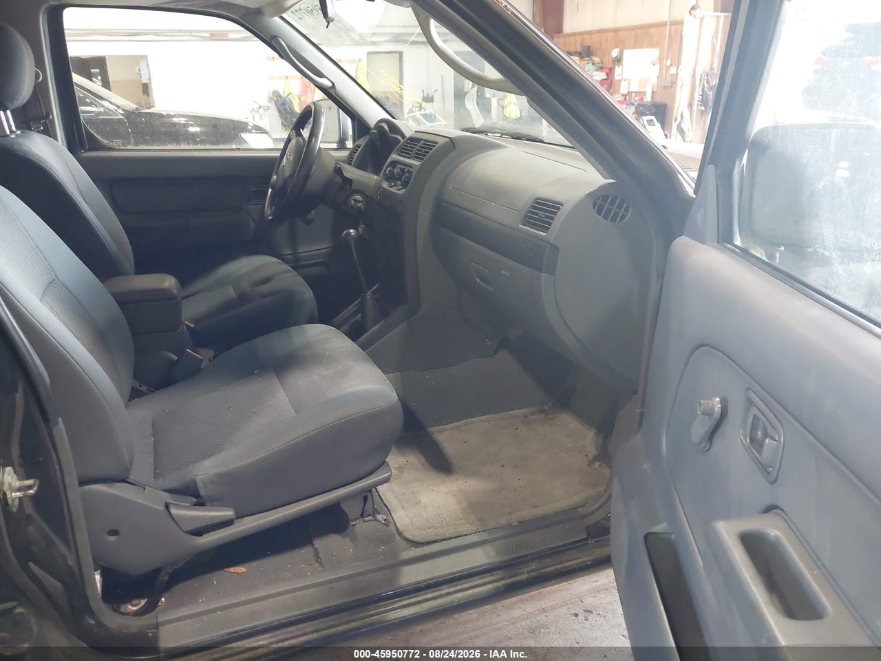 2002 NISSAN XTERRA XE · 5/11