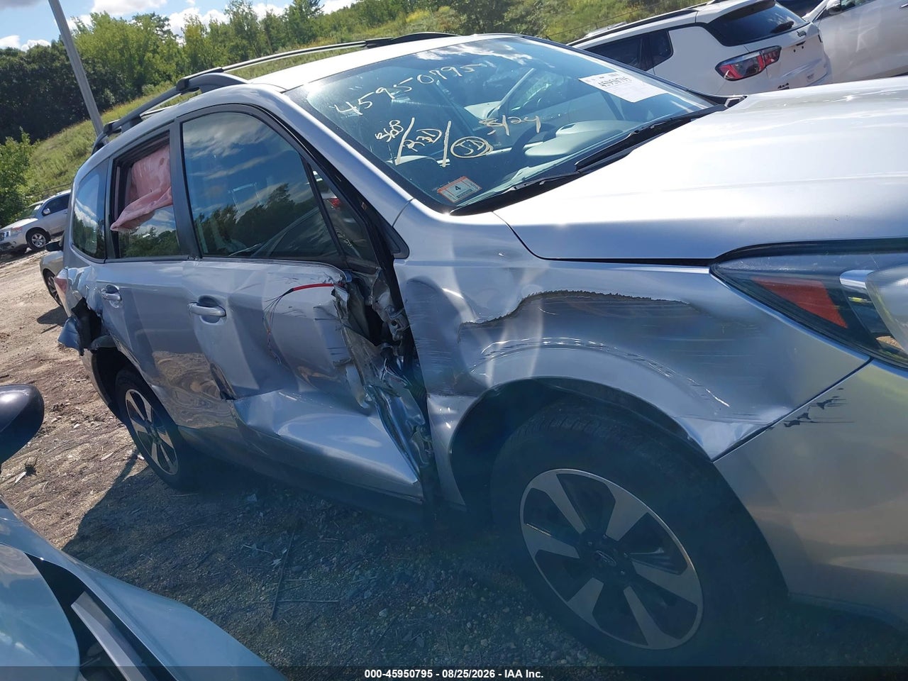 2017 SUBARU FORESTER 2.5I · 6/11