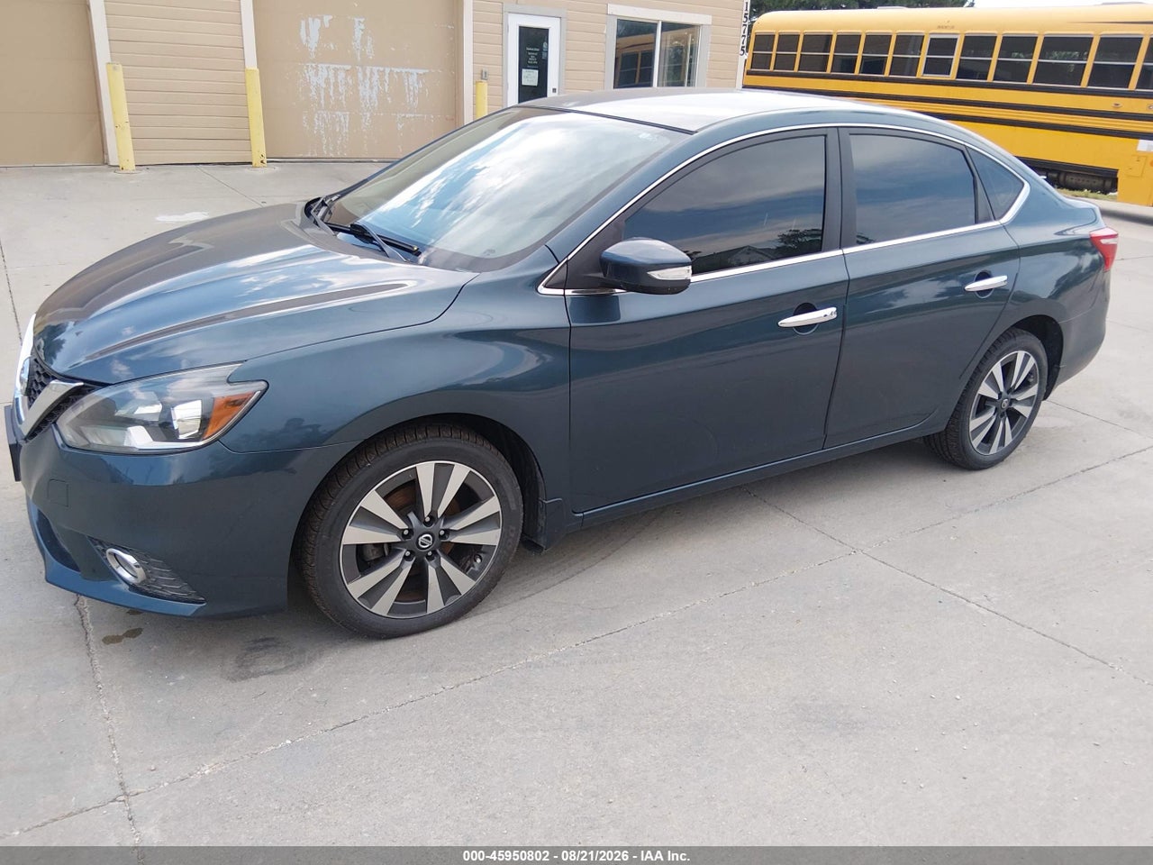 2016 NISSAN SENTRA SL · 2/11