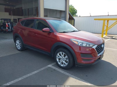 KM8J23A44KU****** · 2019 HYUNDAI TUCSON SE