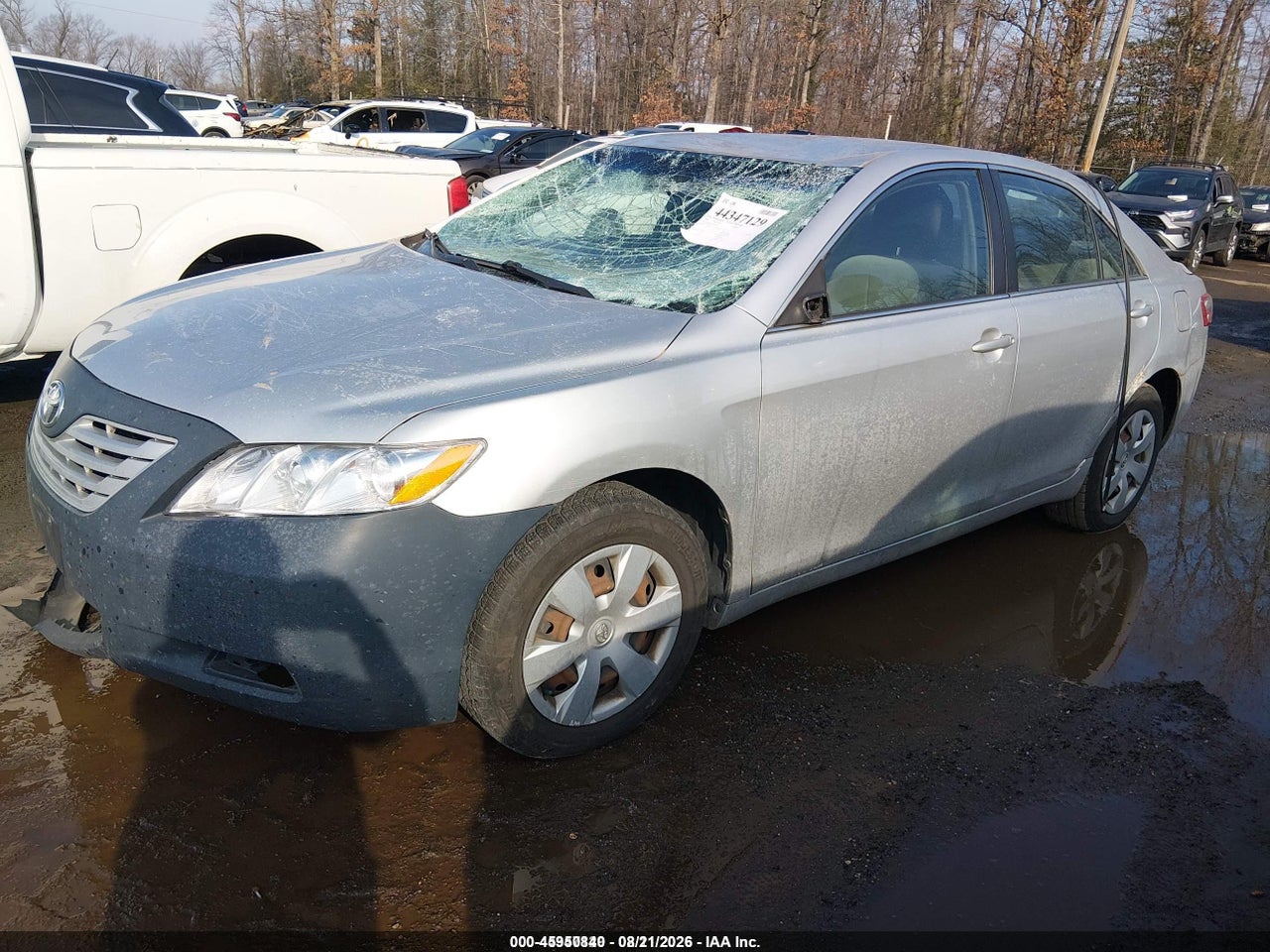 2009 TOYOTA CAMRY LE · 2/11
