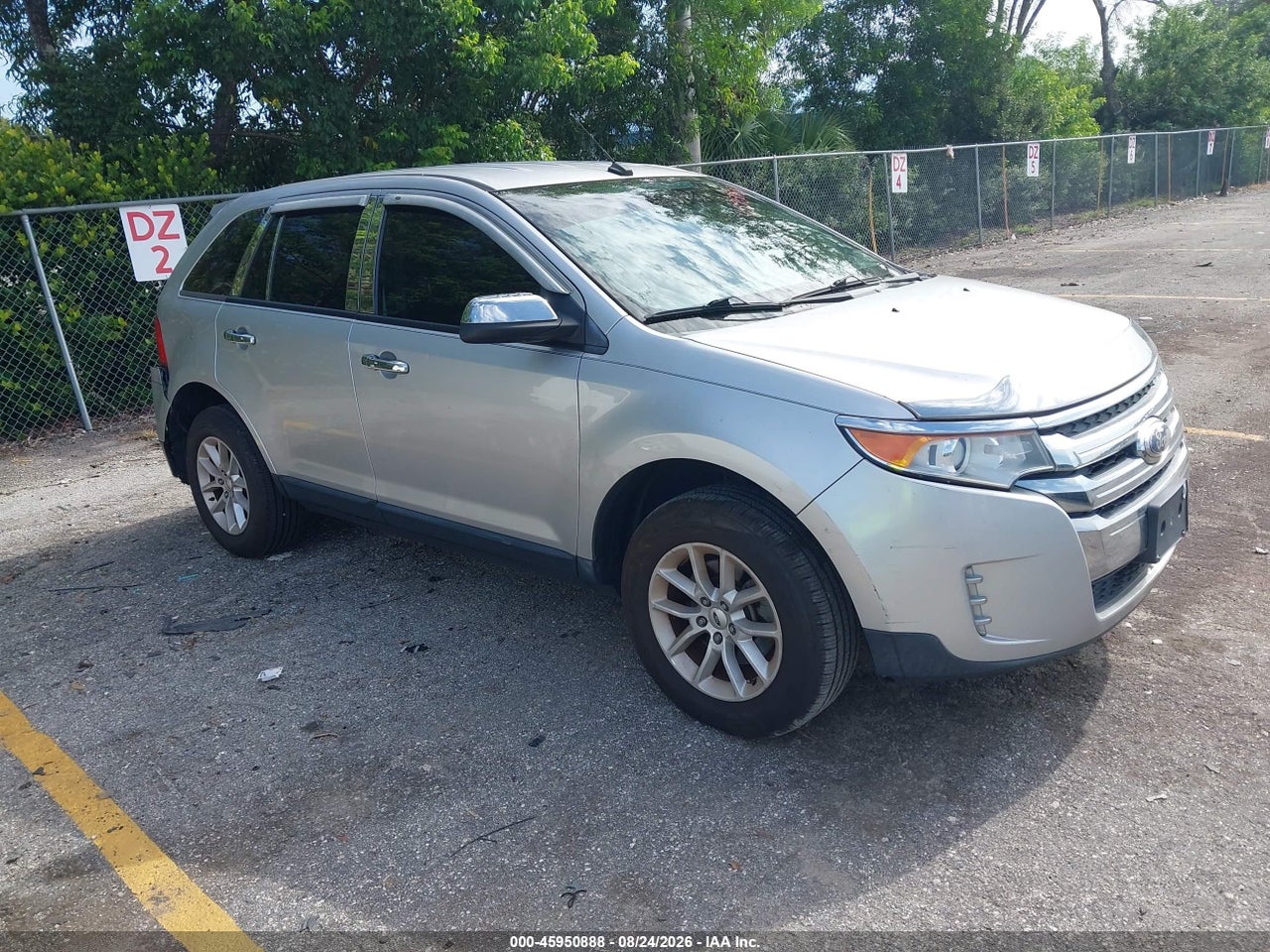 2FMDK3GC2DB****** · 2013 FORD EDGE SE