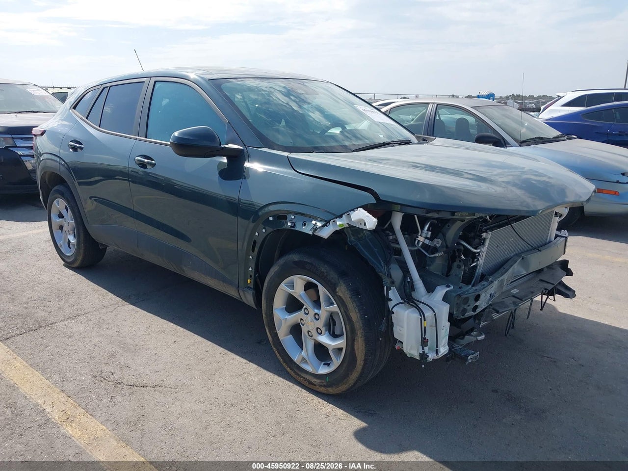 2025 CHEVROLET TRAX FWD LS