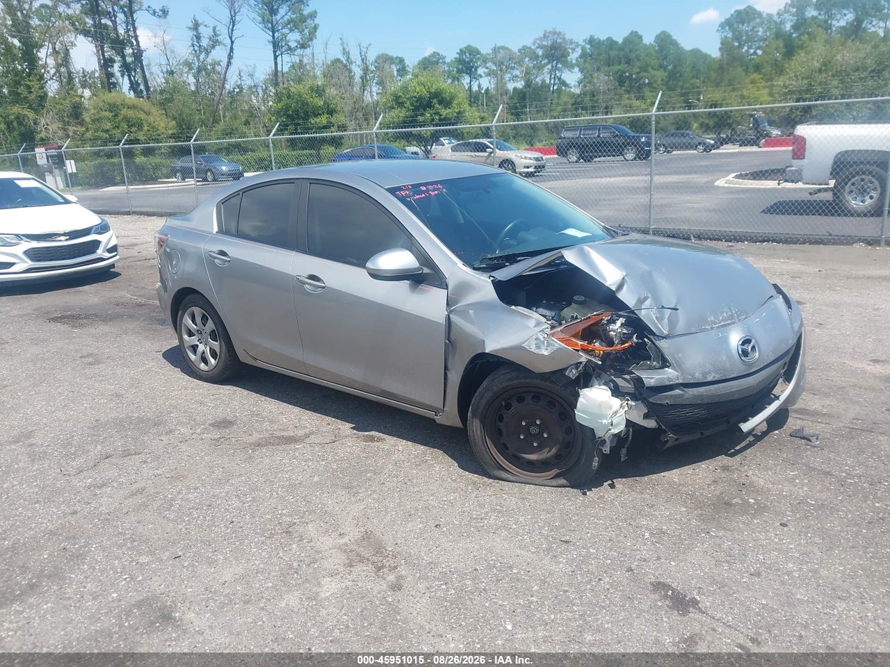 JM1BL1UF5B1****** · 2011 MAZDA MAZDA3 I SPORT
