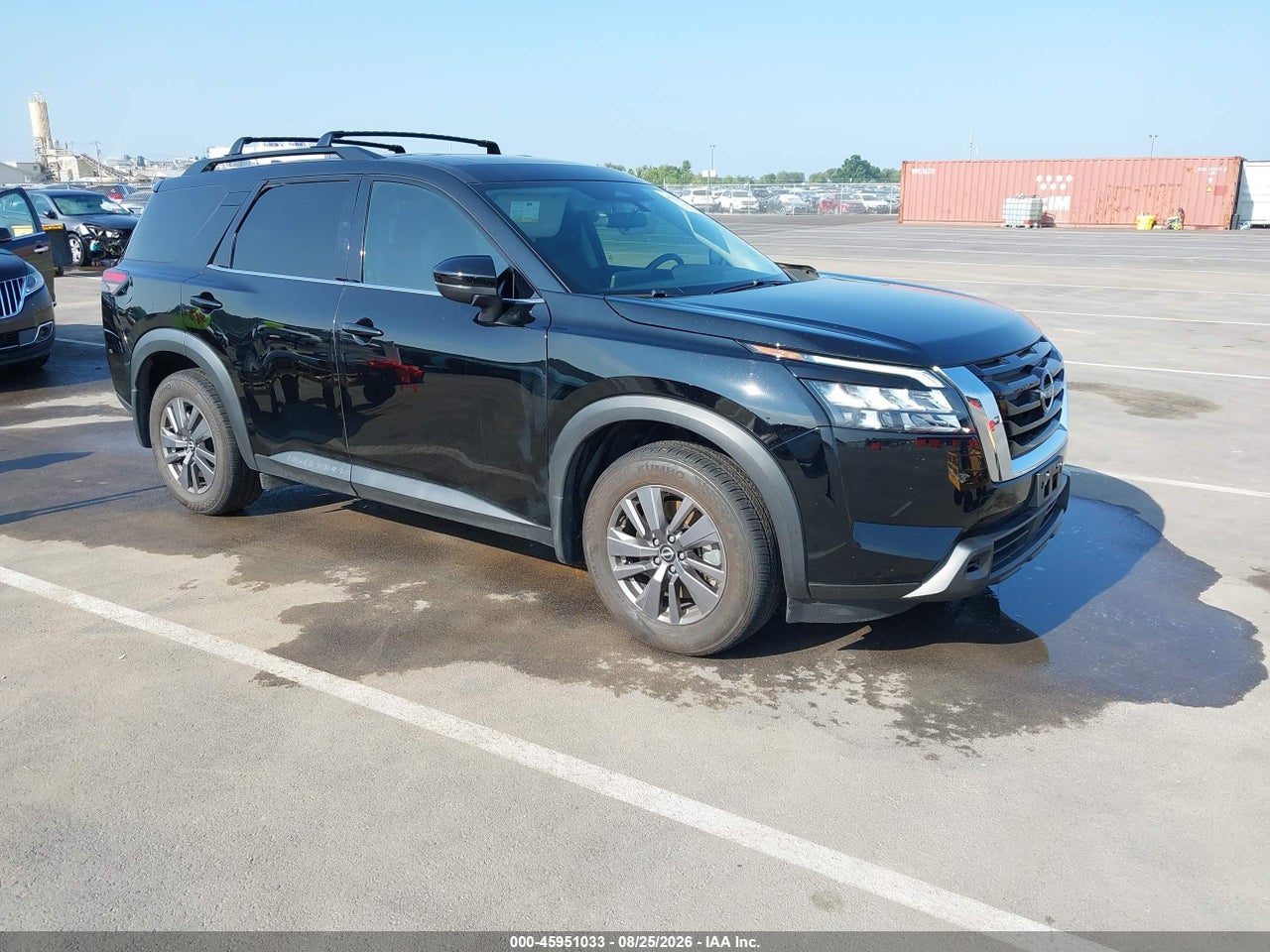 2023 NISSAN PATHFINDER SV FWD