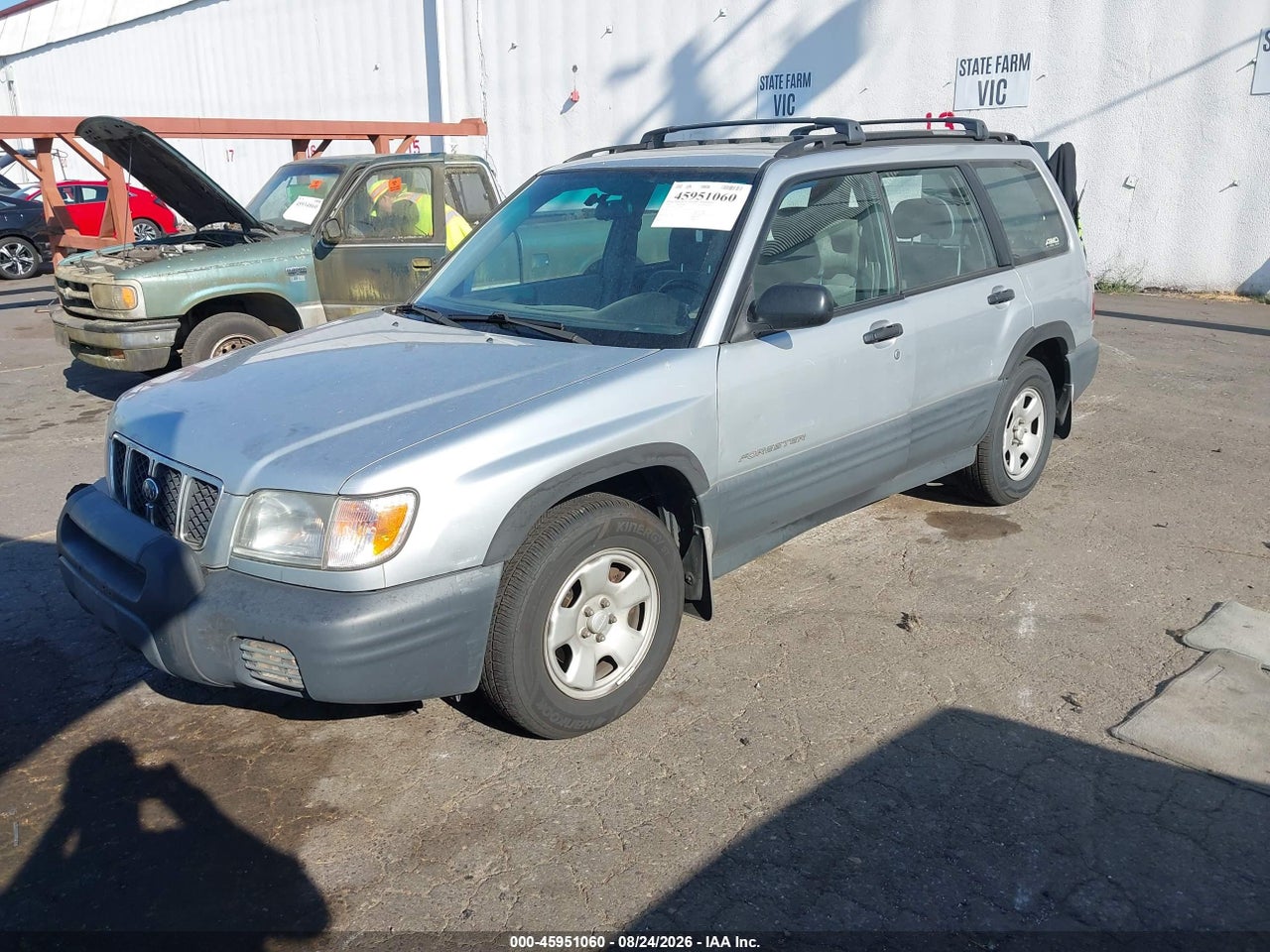 2002 SUBARU FORESTER L · 2/11