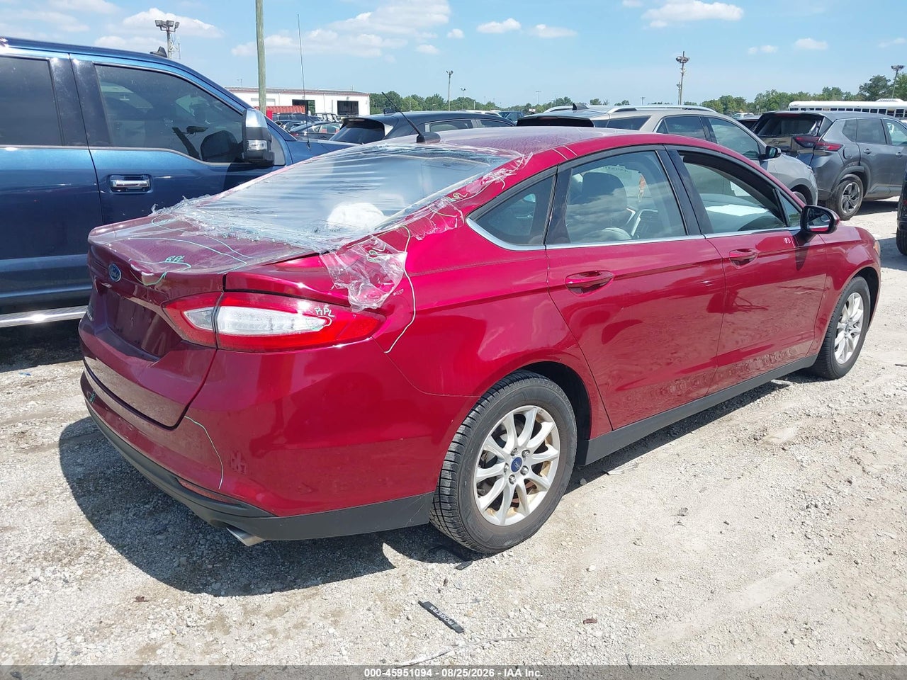 2015 FORD FUSION S · 4/11