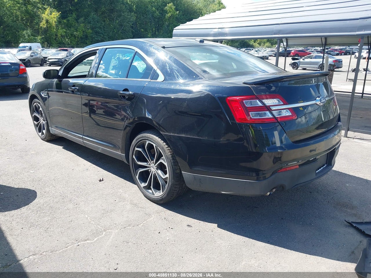 2016 FORD TAURUS SHO · 3/11