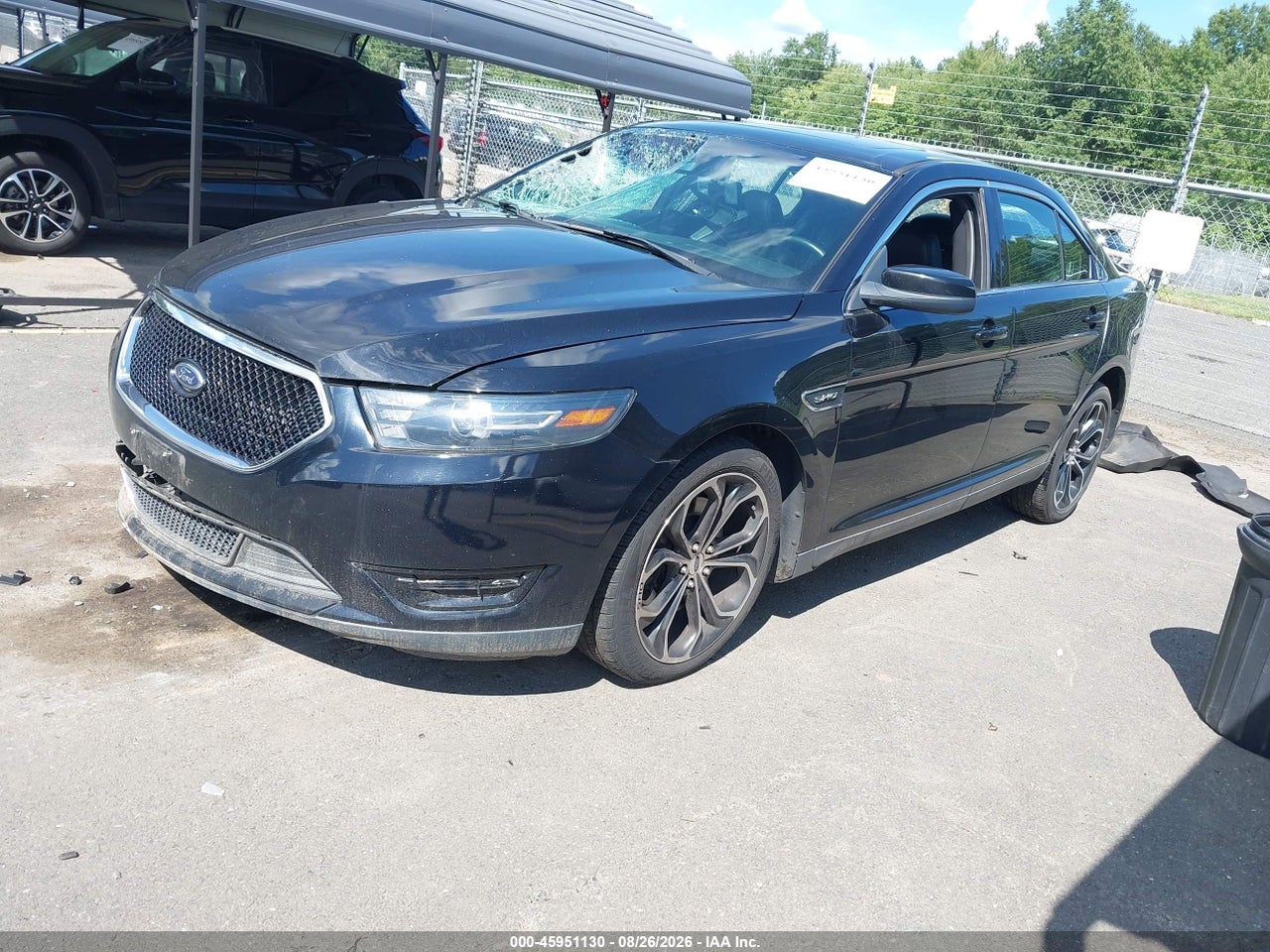 2016 FORD TAURUS SHO · 2/11