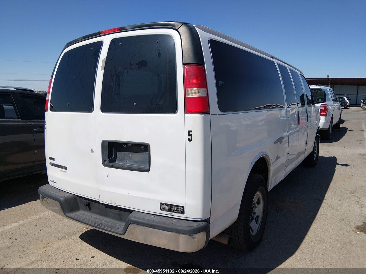 2011 CHEVROLET EXPRESS 3500 LT · 4/11