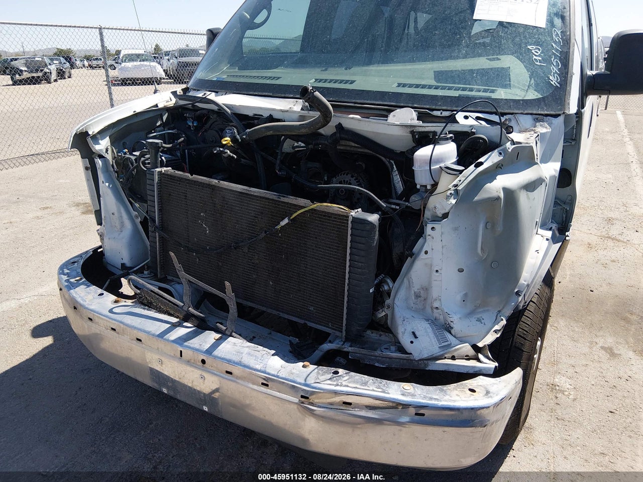 2011 CHEVROLET EXPRESS 3500 LT · 6/11