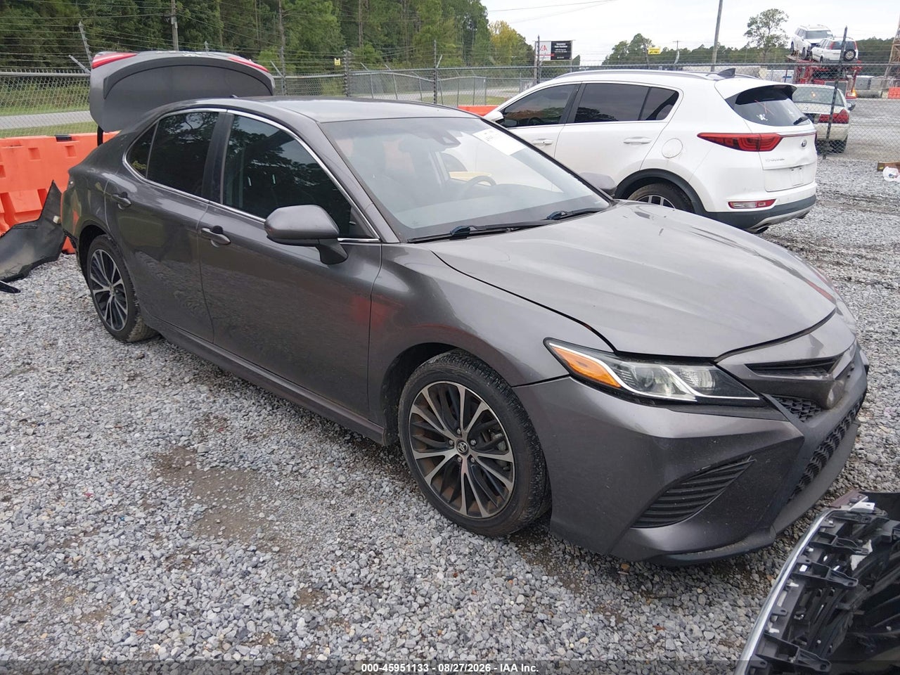2020 TOYOTA CAMRY SE