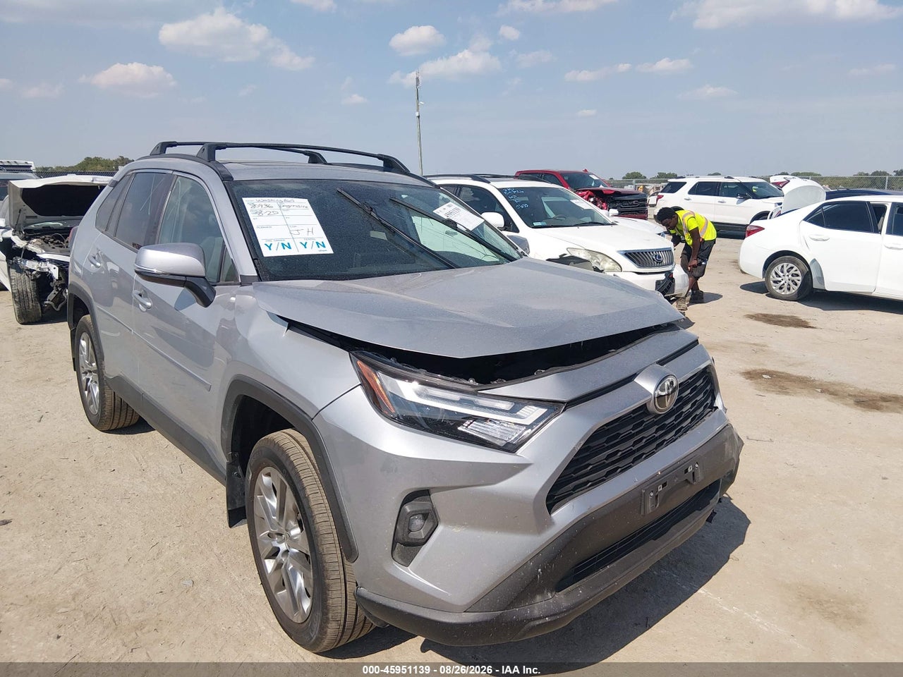 2T3C1RFV0SW****** · 2025 TOYOTA RAV4 XLE PREMIUM