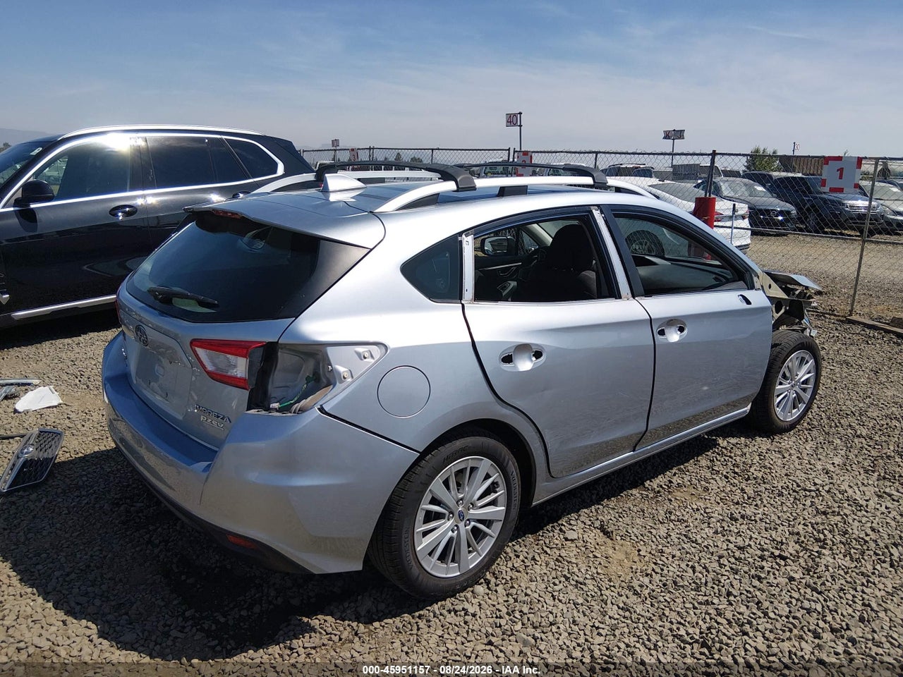 2017 SUBARU IMPREZA 2.0I PREMIUM · 4/11