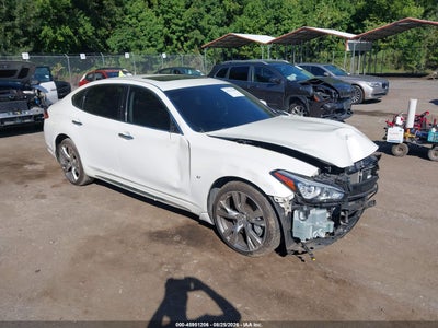 JN1BY1PR1HM****** · 2017 INFINITI Q70L 3.7X