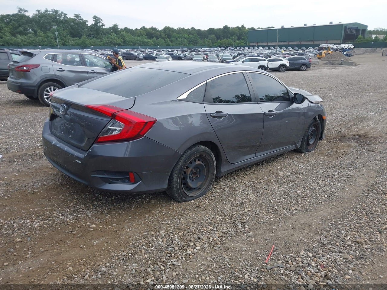 2016 HONDA CIVIC LX · 4/11