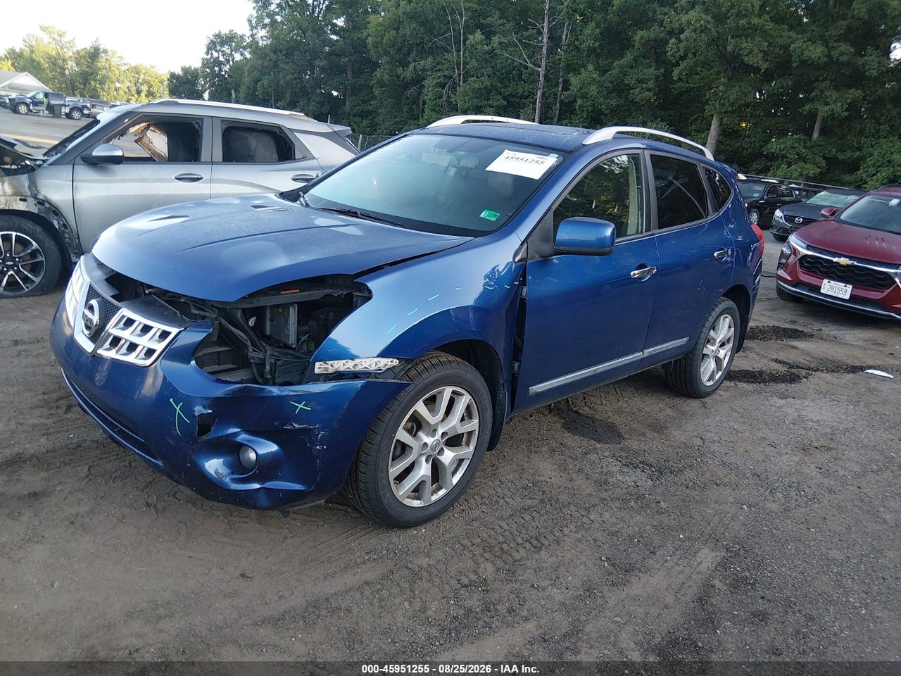 2011 NISSAN ROGUE SV · 2/11