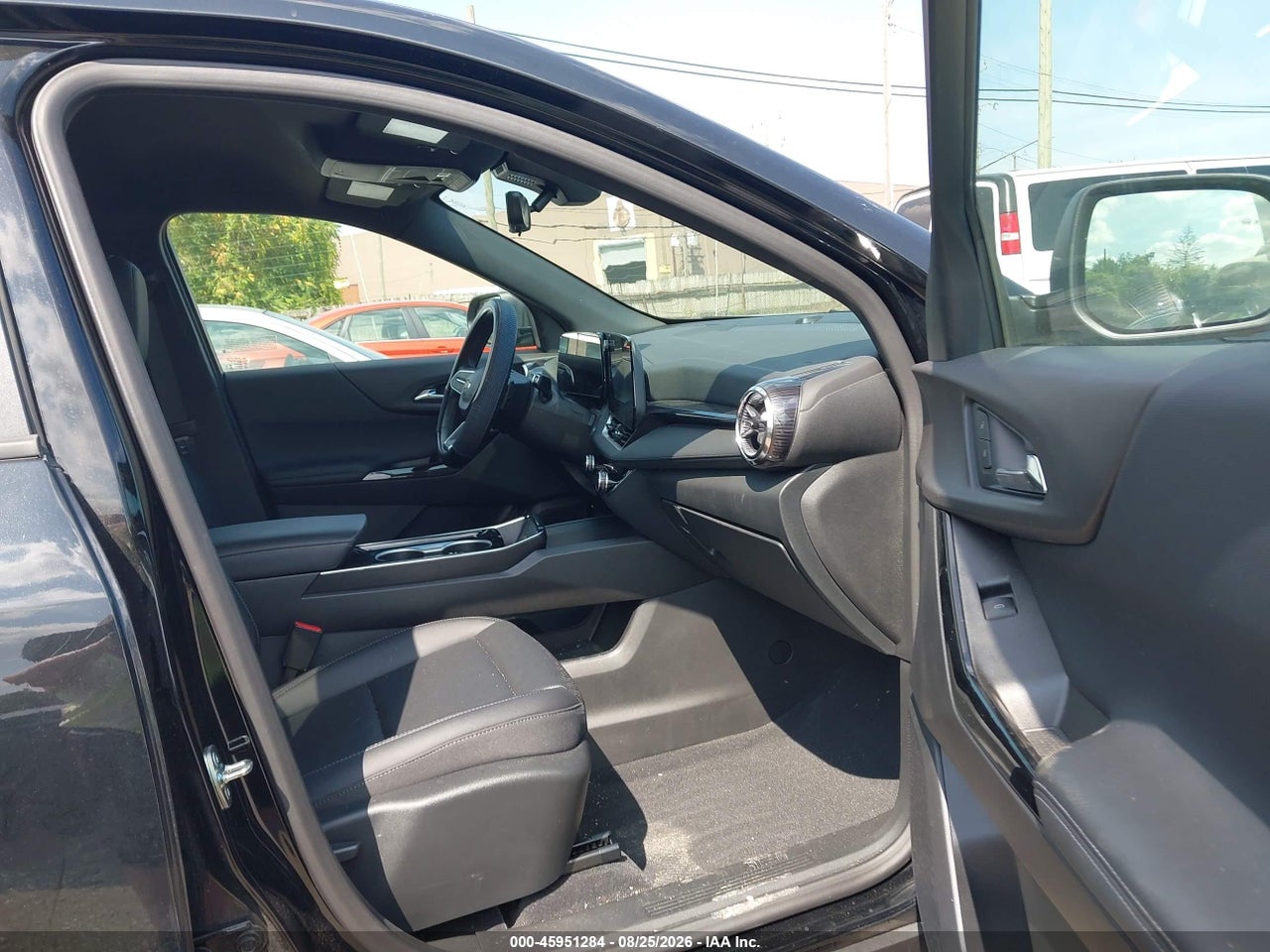 2025 CHEVROLET EQUINOX AWD LT · 5/11