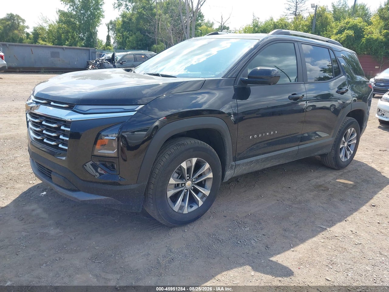 2025 CHEVROLET EQUINOX AWD LT · 2/11