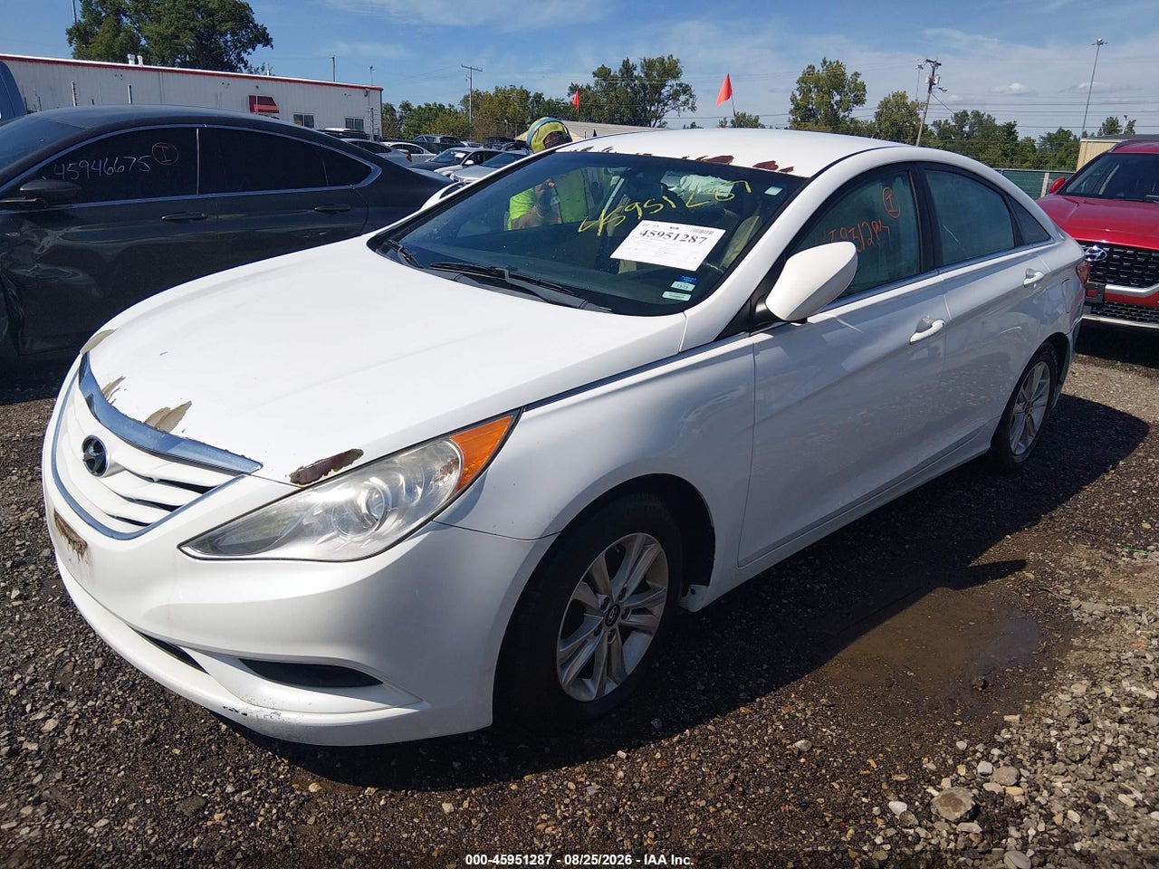 2013 HYUNDAI SONATA GLS · 2/11
