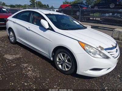 5NPEB4AC3DH****** · 2013 HYUNDAI SONATA GLS