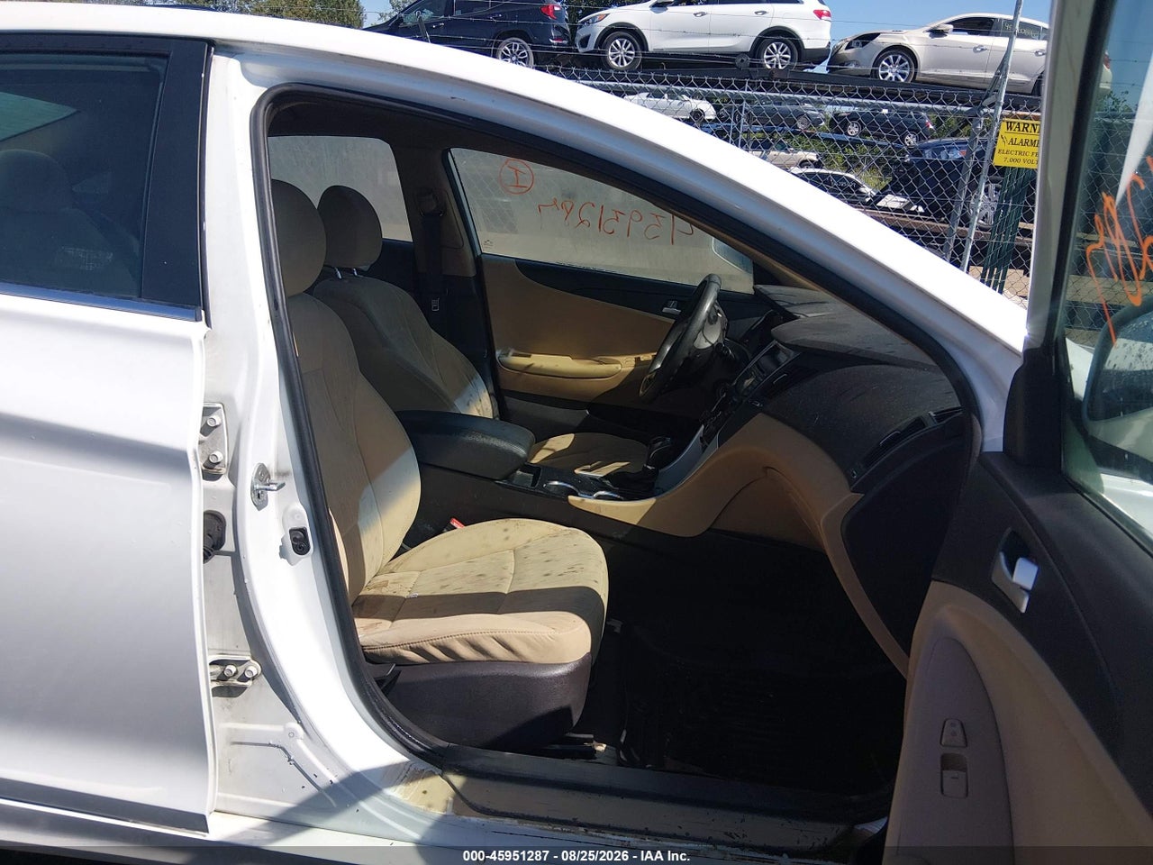 2013 HYUNDAI SONATA GLS · 5/11